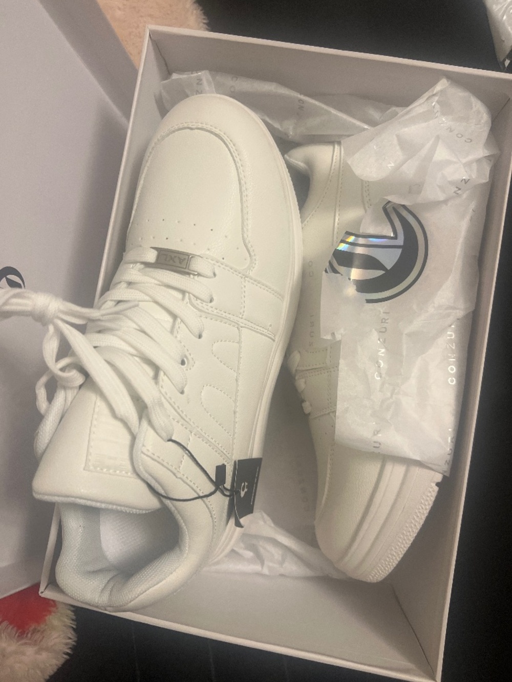 Conzuri Shoes